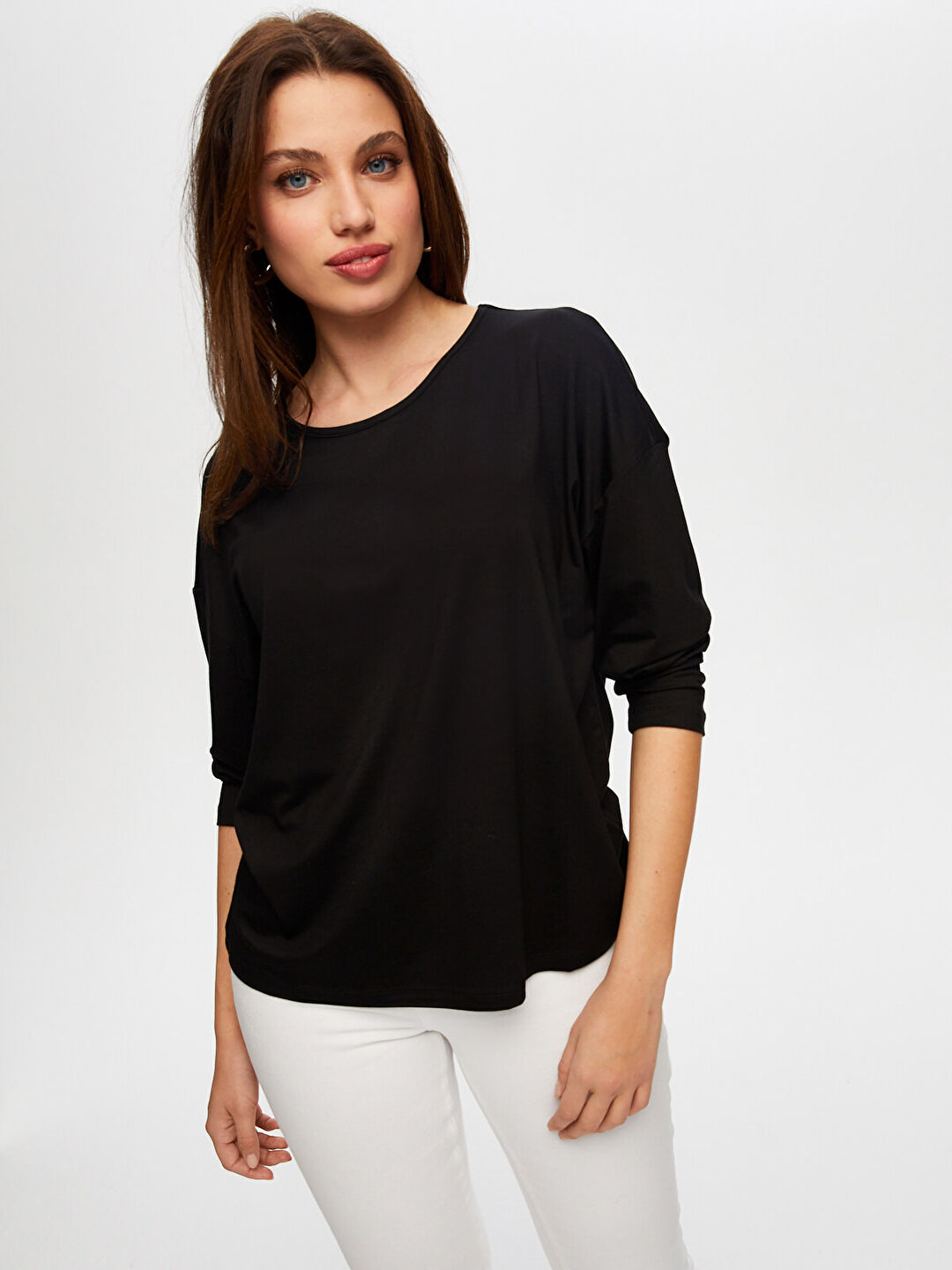 Yuvarlak Yaka Uzun Kol T-Shirt B00019-1