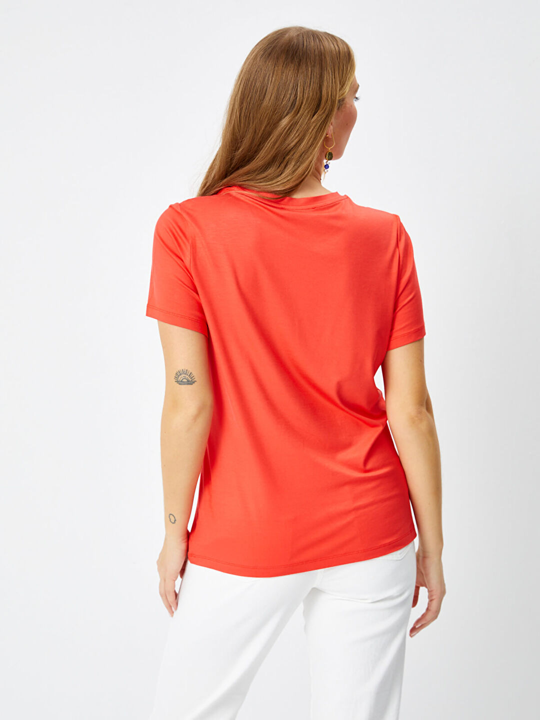 Yuvarlak Yaka Kısa Kol T-Shirt 68028