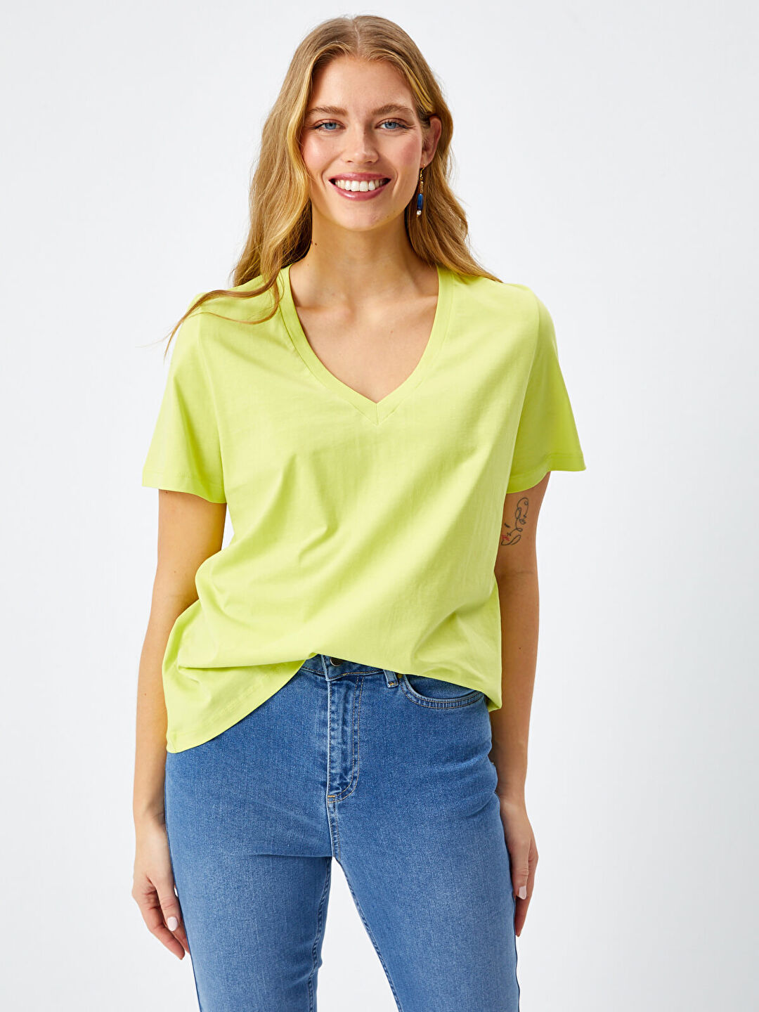 %100 Pamuk V Yaka T-Shirt 68095