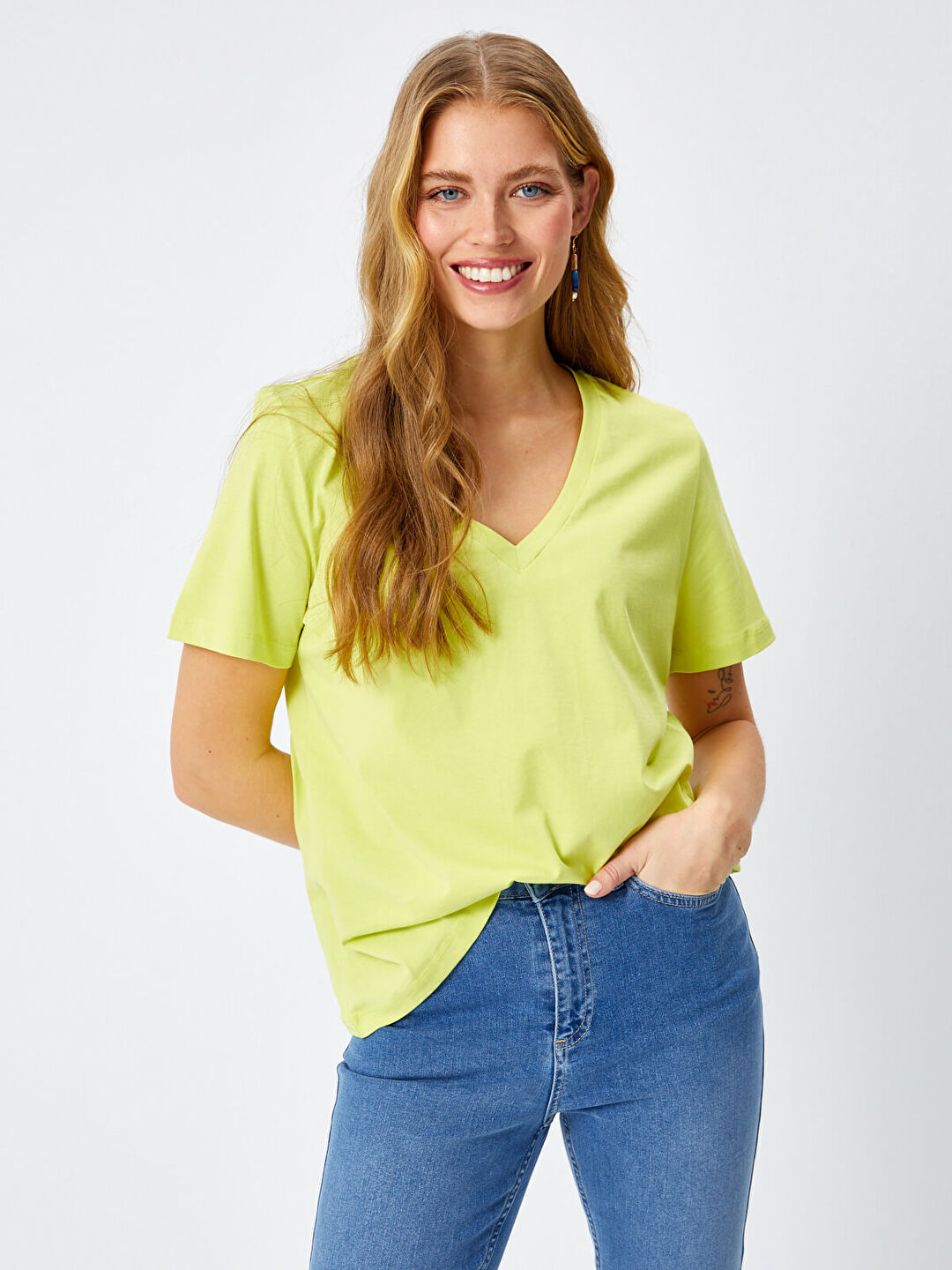 %100 Pamuk V Yaka T-Shirt 68095