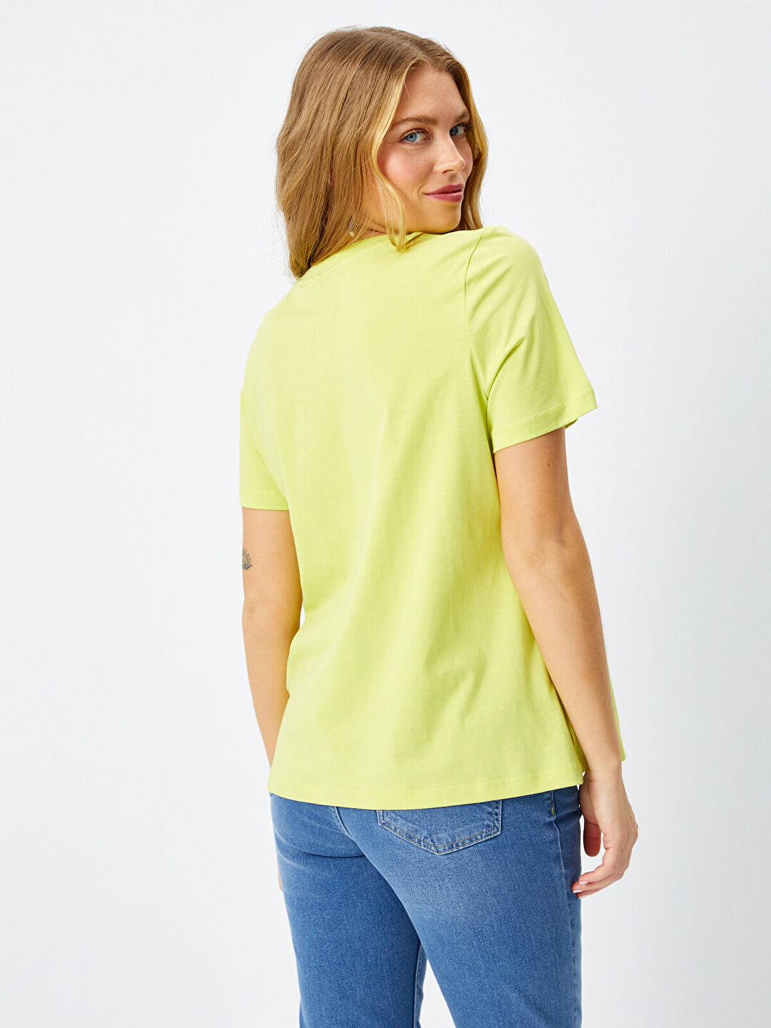 %100 Pamuk V Yaka T-Shirt 68095