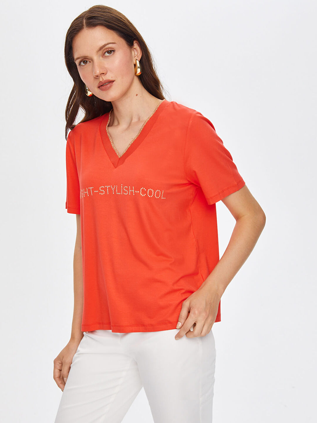 Simli Triko Yakalı Taş Sloganlı V Yaka T-Shirt 68646