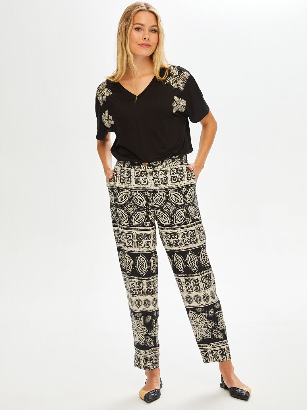 Resort Hitit Desen Comfort Fit Pantolon 68806