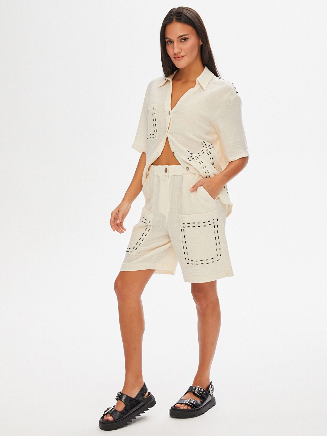 Shorts - 68810