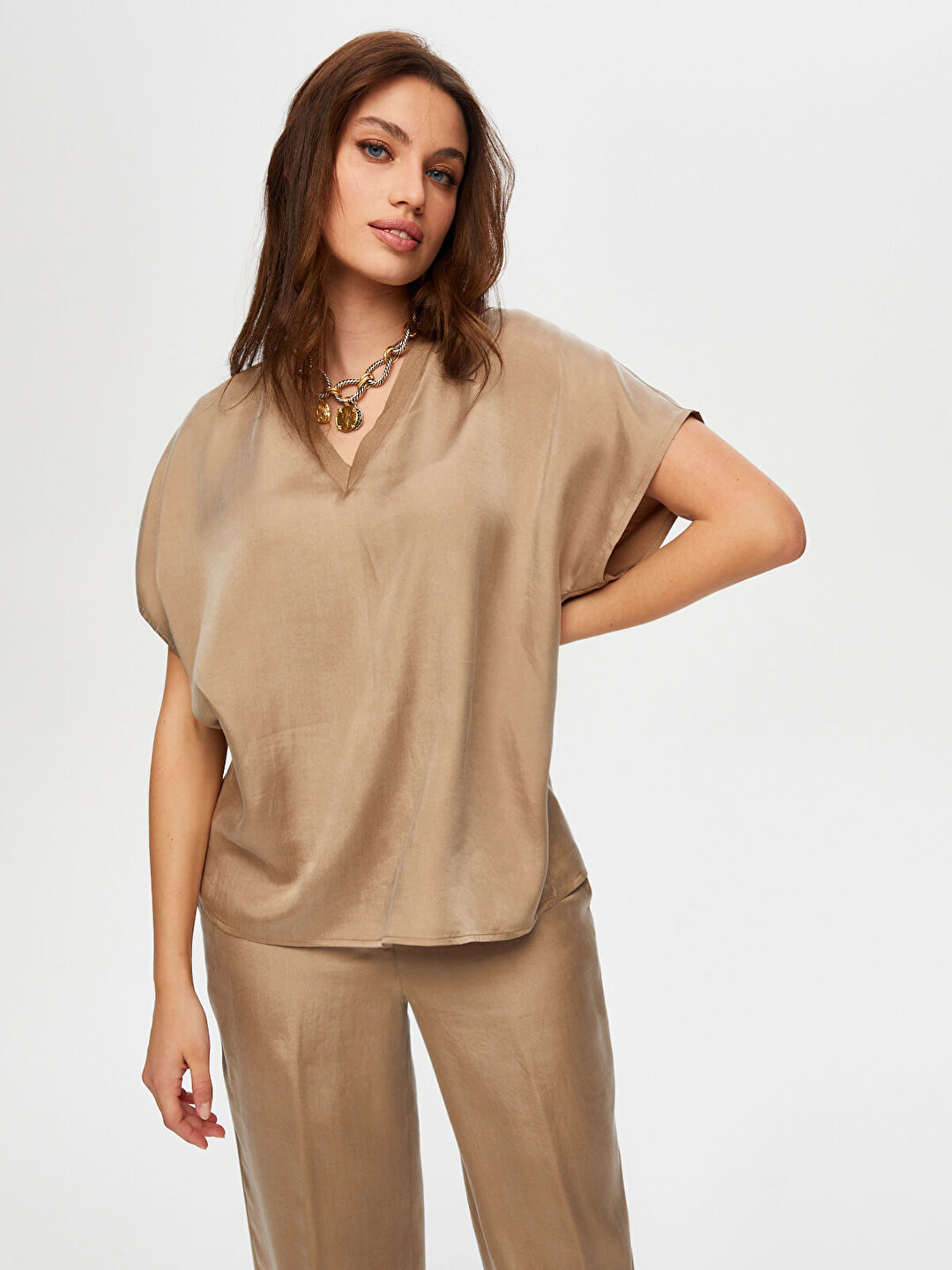 Triko Yakalı Kısa Kol Bluz S25BLZ028